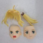 交換用の顔2種と髪のパーツ。