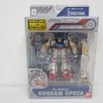パッケージ正面。本体と武器がブリスターに収まっています。