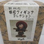 箱の正面。監修 水木しげる 妖怪フィギュアコレクション の印字と、豆腐小僧の商品写真があります。