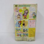箱の裏面。シリーズのキャラクターとスタンドの使い方が載っています。