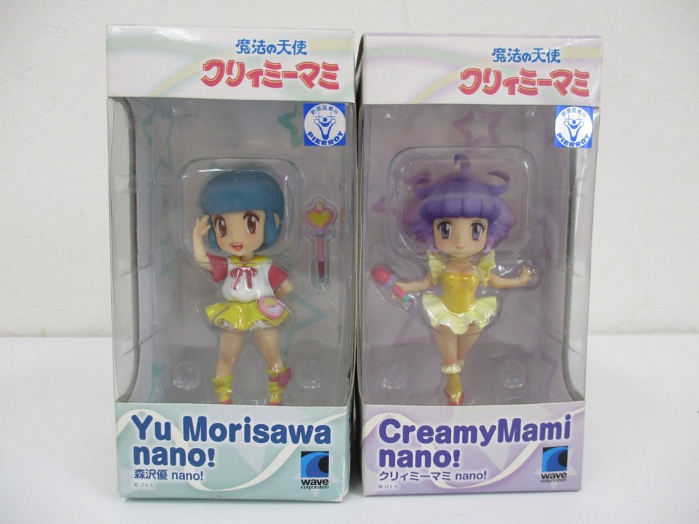 2点の箱を並べた正面。左が本商品の Yu Morisawa nano! で、右は CreamyMami nano! です。