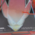 パッケージ正面の印字を寄って撮影。KUBRICK と DIE-CUT PICTURE SINGLE VINYL の表示があります。