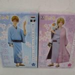 ～花かほる～ の2箱の正面。左の眼鏡の人物の箱が本商品の 名取周一 です。