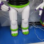 本体の脚の拡大。