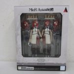 ブリングアーツ ニーア オートマタ デボル＆ポポルの外箱正面です。
