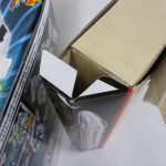 箱を開いた状態を寄って撮影。内箱のフタが開いています。