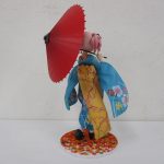背面から撮影しています。