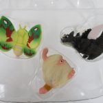 トレイに収まった小さな3体。