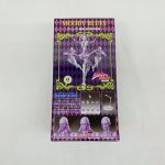 外箱の背面。フィギュアのポーズ写真と付属パーツの案内