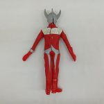 人形の背面