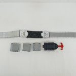 ベルトを伸ばした状態とバックル部、ゼクター裏面とパーツ