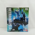 外箱の正面。『MECHAGODZILLA OHRAI NORIYOSHI POSTER Ver.』の文字とメカゴジラの絵、BANDAIのマーク