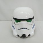 ストームトルーパーのヘルメットの正面