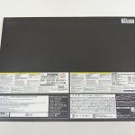 外箱の裏面。注意書きとバーコードのラベル