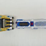 イクサナックルとイクサライザーを並べた状態