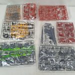 袋入りのランナー類を並べたところ