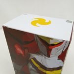 外箱の上面を斜めから見たところ