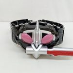 ドライバー部分の拡大。ピンクの目とグリップ