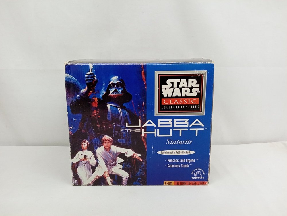 外箱の正面。『STAR WARS CLASSIC COLLECTORS SERIES』『JABBA THE HUTT Statuette』の文字とキャラクターの絵