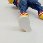 フィギュアの足の裏を写したところ