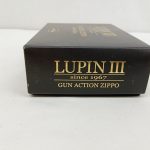 内箱の側面。LUPIN III since 1967 GUN ACTION ZIPPOの文字