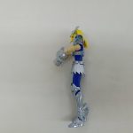 フィギュアの全身側面