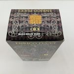外箱の上面。『ENRICO PUCCI』『JOJO』のロゴ