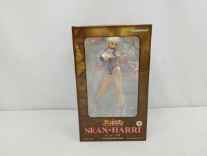 外箱の正面。窓から見えるフィギュアと『BASTARD!!』のロゴ、『SEAN・HARRI シーン・ハリ』の文字
