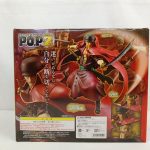 外箱の裏面。ゾロのフィギュアの写真と注意書き、バーコード