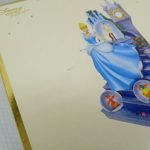 化粧箱の上面。シンデレラの置物のイラスト
