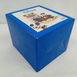 外箱を斜め下から写したもの