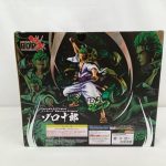 外箱の背面。ゾロ十郎の写真と注意書き、バーコード