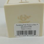 小物入れの底面。LENOXの刻印と商品名・SKUとバーコードのラベル