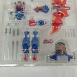 ブリスターの各パーツと武器の拡大
