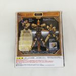 外箱の背面。フィギュアの写真と注意書き