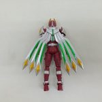 フィギュアの全身背面。緑と金の翼