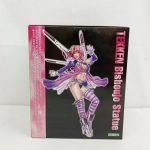 外箱の側面。キャラクターのイラストと『TEKKEN Bishoujo Statue』