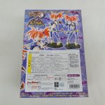 外箱の背面。フィギュアの写真と注意書き、バーコード